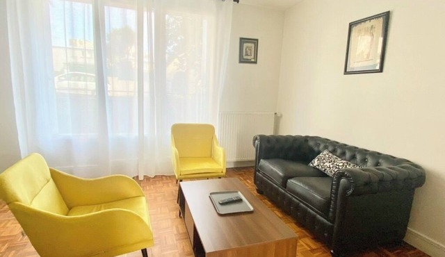 Brest, Nice T3 near the center, 2bedroom, 3 beds