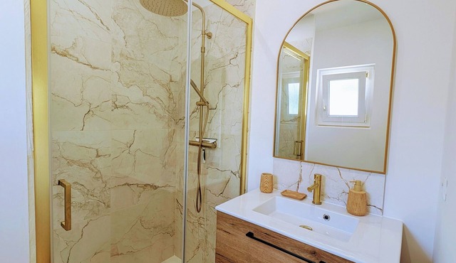 Bretagne location vue mer Trévou Treguignec Côtes granit rose, 200 m plage