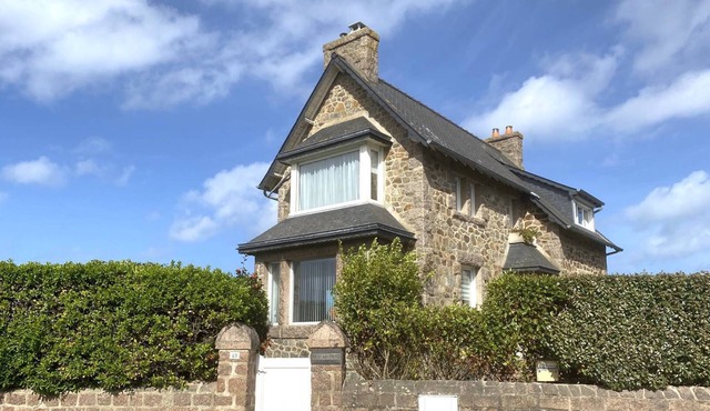 Breton house 200m from the sea near the Renote Island in Trégastel