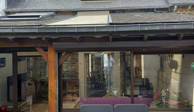 Breton house in the village of Hillion, 300m from the sea