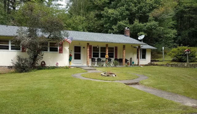 Brevard, DuPont State Forest, Pretty Place, Waterfalls and Mountain Biking