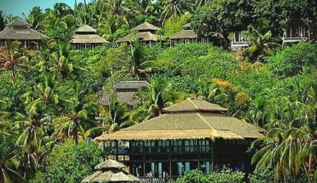 Breve Azurine Lagoon Retreat
