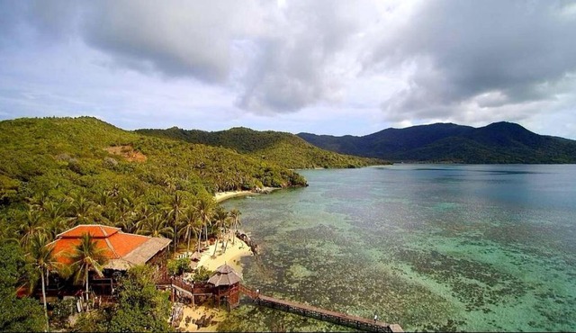 Breve Azurine Lagoon Resort