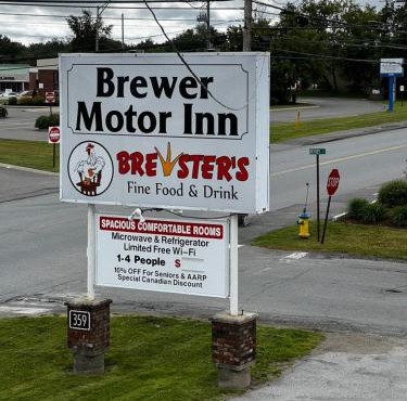 Brewer Motor Inn