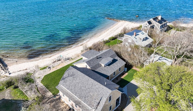 Brewster Beachfront Gem!