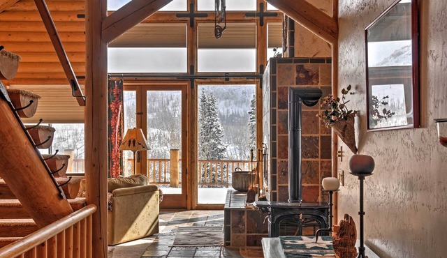 Brian Head Cabin Minutes From Slopes w/Game Room!