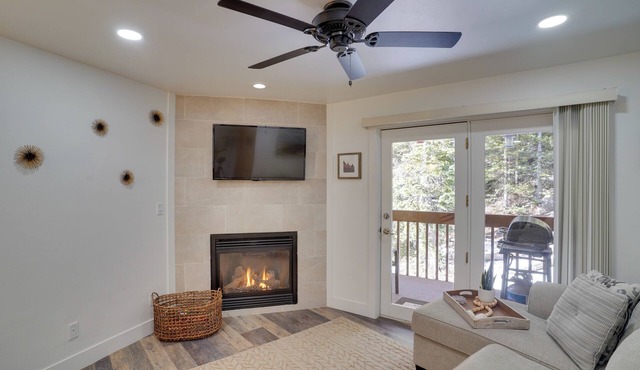Brian Head Condo w/Balcony, Grill & Mountain View