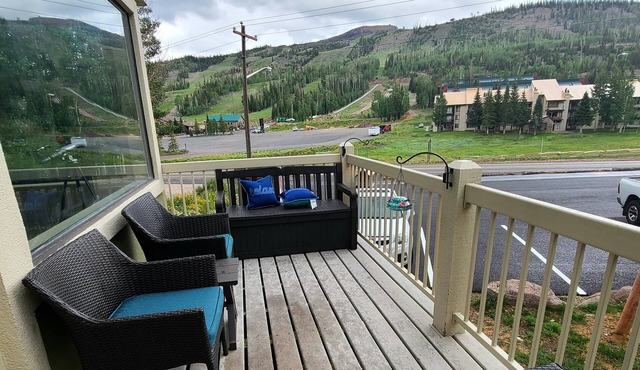 Brian Head Village Escape 4/3 with Ski Slope Views Across from the Lift Unit J-2