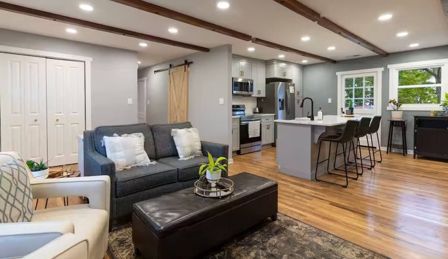 Briar Creek Cottage