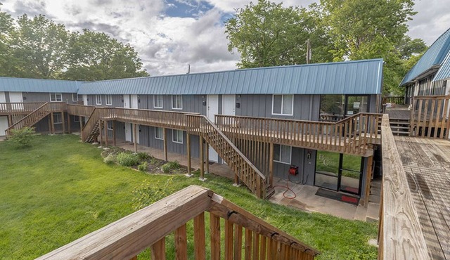 Briarcrest Apartments, fully furnished with utilities in Central Columbia