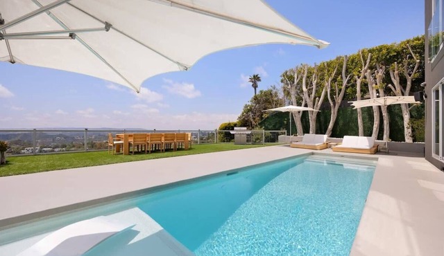 Briarcrest Estate | The Perfect Beverly Hills Private View Estate