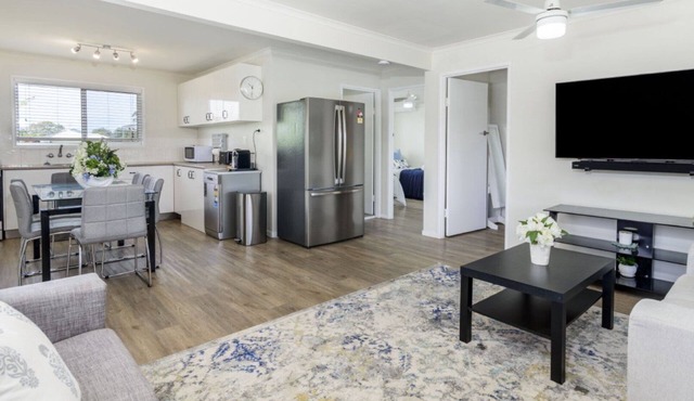 Bribie Beachview Apartment