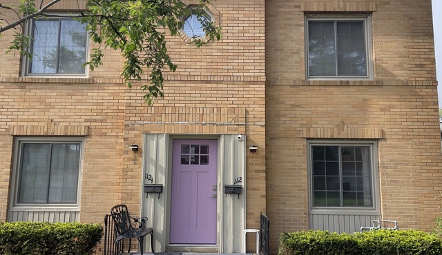 Brick Beauty in Quiet Neighborhood