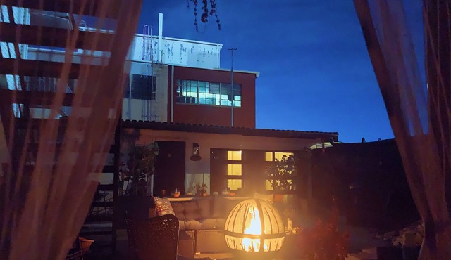 🧱 Brick City Bungalow 🧱