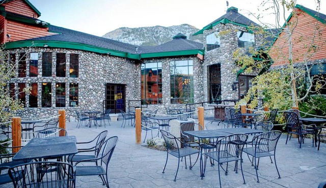 Bridal Suite at The Retreat on Charleston Peak – Minutes from the Trails