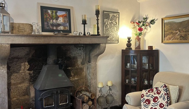 Bridge Cottage is a charming stone built house in a picturesque village