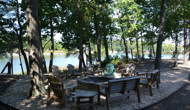 Bridge Creek Retreat! with private pool and separate studio