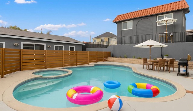Bridge|Pool/Spa |Downtown|Freeways|Airport