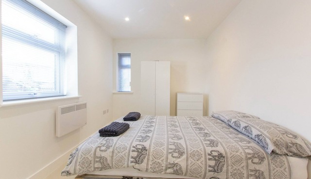 Bridge Road - Room 2a