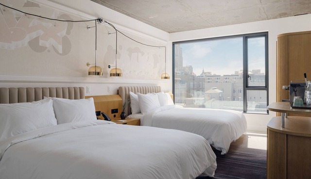 Bridge to Serenity, Stylish Urban Oasis 4 Cozy Units, Pet-Friendly!