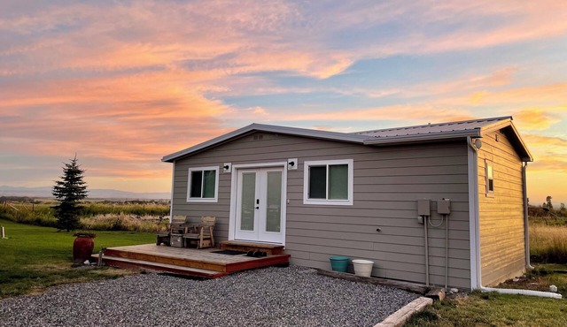 Bridger View Cottage - Stunning Mountain Views!