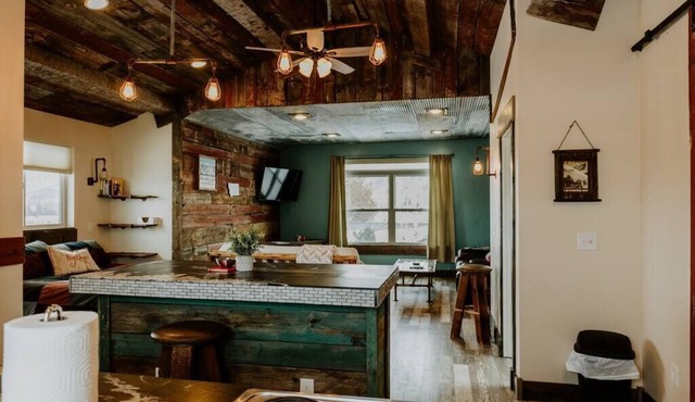 Bridger View - Studio