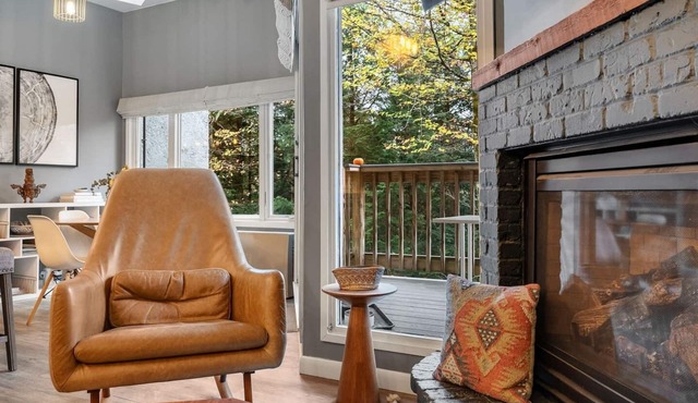 Bridges Cozy Hideaway at Sugarbush