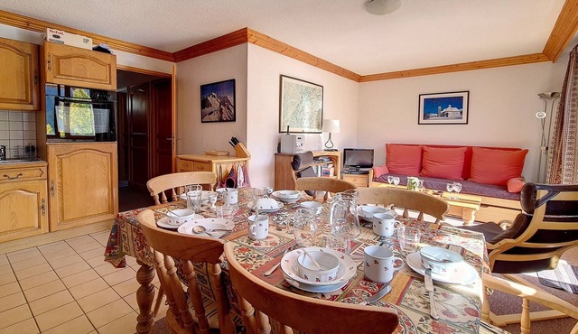 Bright apartment at slopes' foot with terrace + parking