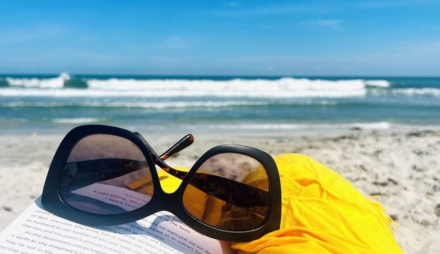 Brigantine Beach Block Condo, Beautifully Renovated, Just Steps to the Ocean!