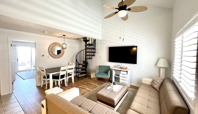 Brigantine Beachfront 2 Bd Condo with Pool & ocean views