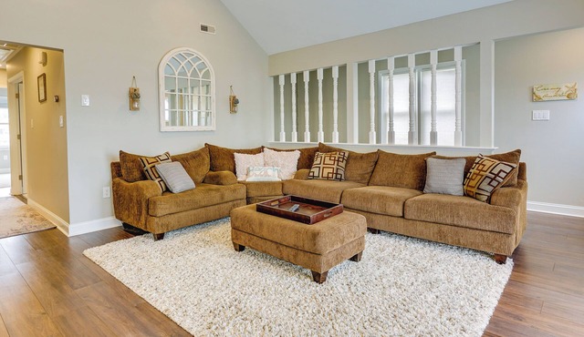 Brigantine Getaway: Walk to the Beach!