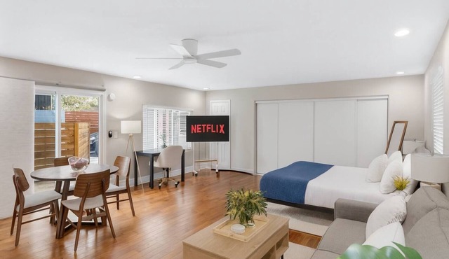 Briggs | Pool/Spa | Downtown | Freeways | Beaches