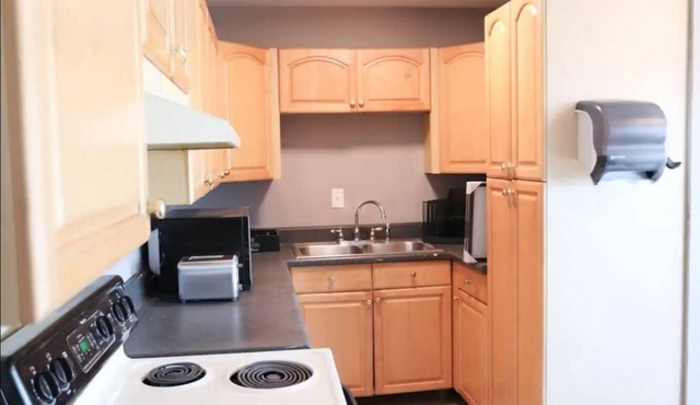 Bright 1BR 10-Mins to Nashville