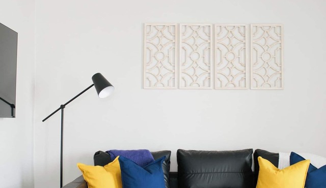 Bright 1BR Getaway | Pets & City Access
