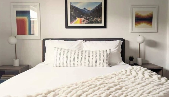 Bright 1BR | Patio | LAX | SoFi Stadium | Beaches