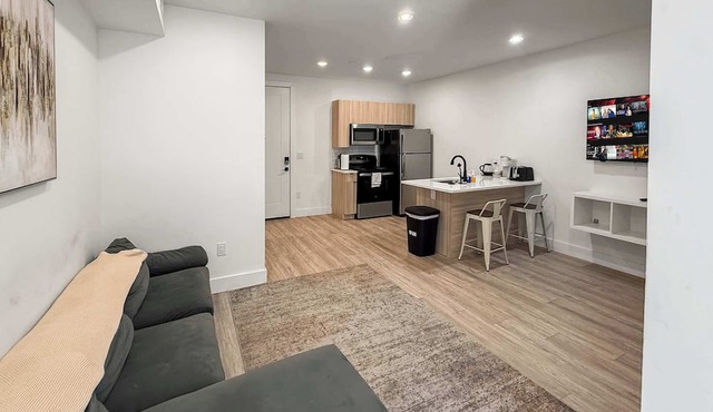 Bright 1BR Urban Escape at Fishtown w/Gym Access