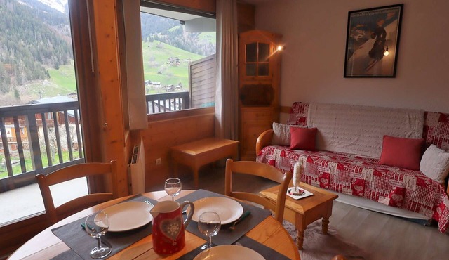 Bright 2* apartment 33m² with balcony, for 6 people in Arêches-Beaufort
