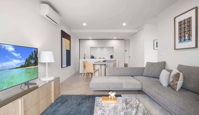 Bright 2-Bed Apartment in Fitzroy’s Heart