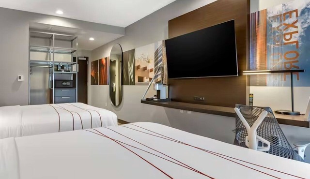 Bright 2-Queen Room Near Tempe Marketplace | Modern Touches Steps from ASU