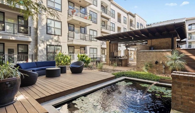 Bright 2BR Flat w/Balcony + Pool | Walk to SoCo