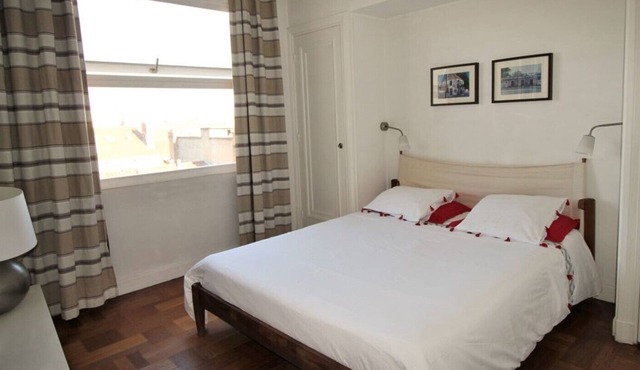 Bright 33m2 studio between Part-Dieu and Bellecour on the 8th floor without vis-à-vis