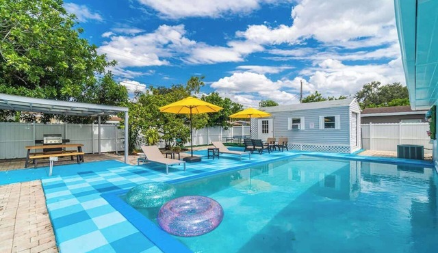 Bright 4BR with Pool and Game Room near Hard Rock