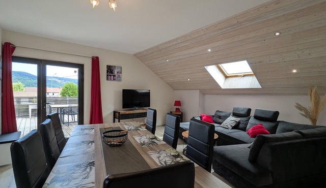 Bright accommodation for 2 in the High Vosges