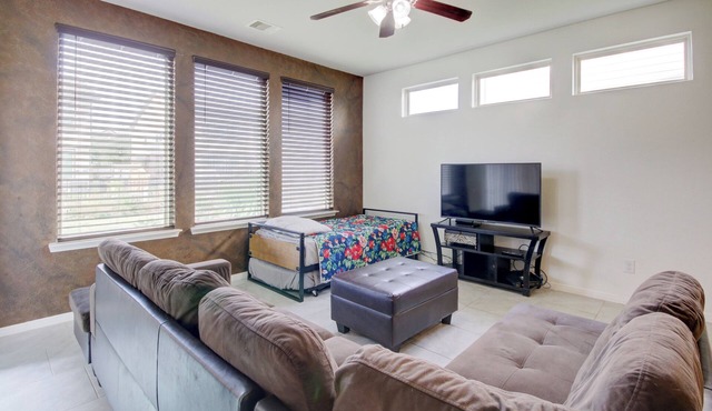 Bright & Airy 3BR Home Near OakBend Med Center - Perfect for Families & Nurses