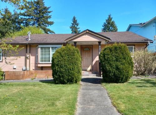 Bright and Airy Home in Quiet West Seattle