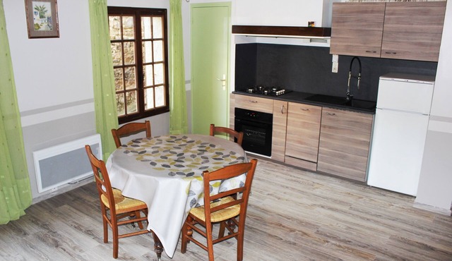 Bright and cosy cottage in the heart of the farmhouse