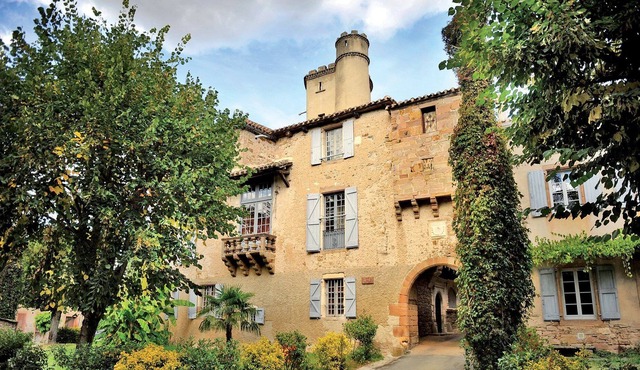 Bright and cozy apartment in a beautiful village