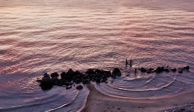 Bright and cozy cottage in natural surroundings