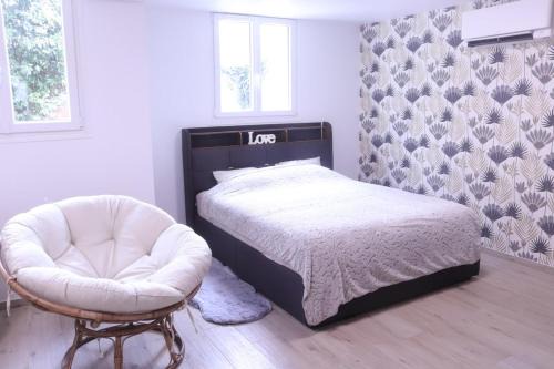 Bright and Modern Apartment with Terrace near Paris Disney and CDG