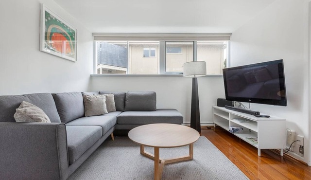 Bright and Modern Space with a Balcony and Parking